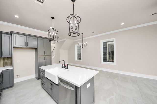 6320 Milwee Street A, Houston, TX 77092