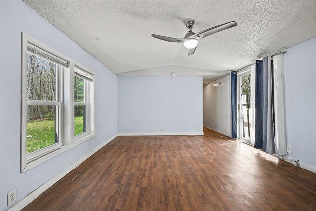 1005 Sharps Road, Pullman, MI 49450