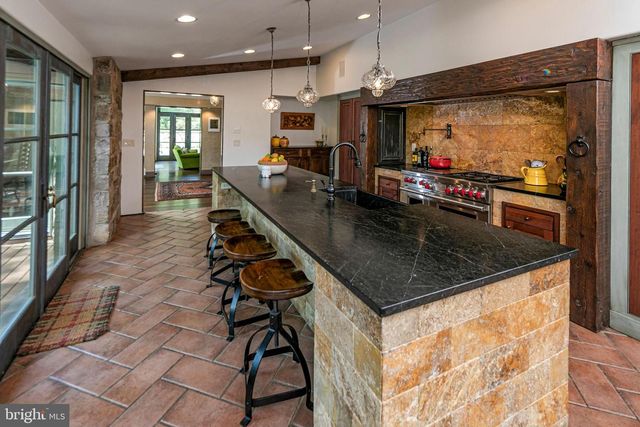210 LAMBERT DR, Princeton, NJ 08540