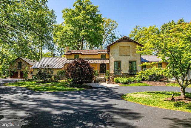 210 LAMBERT DR, Princeton, NJ 08540