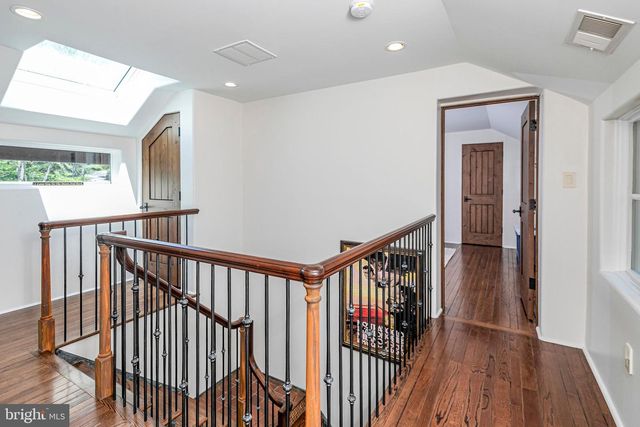 210 LAMBERT DR, Princeton, NJ 08540