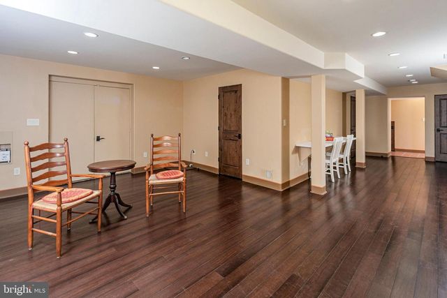 210 LAMBERT DR, Princeton, NJ 08540