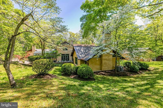 210 LAMBERT DR, Princeton, NJ 08540