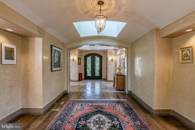 210 LAMBERT DR, Princeton, NJ 08540