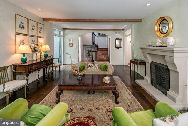 210 LAMBERT DR, Princeton, NJ 08540
