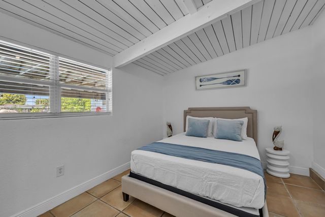 1875 Keystone Boulevard, North Miami, FL 33181