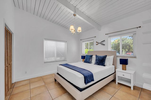 1875 Keystone Boulevard, North Miami, FL 33181