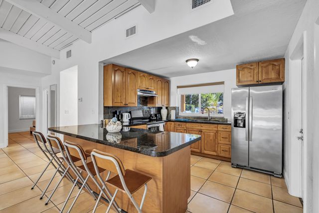 1875 Keystone Boulevard, North Miami, FL 33181