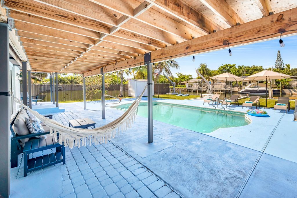 1875 Keystone Boulevard, North Miami, FL 33181