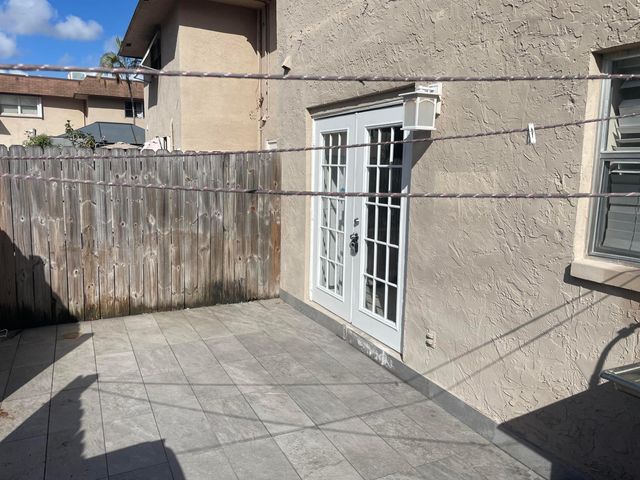 7928 Kimberly Boulevard 203, North Lauderdale, FL 33068