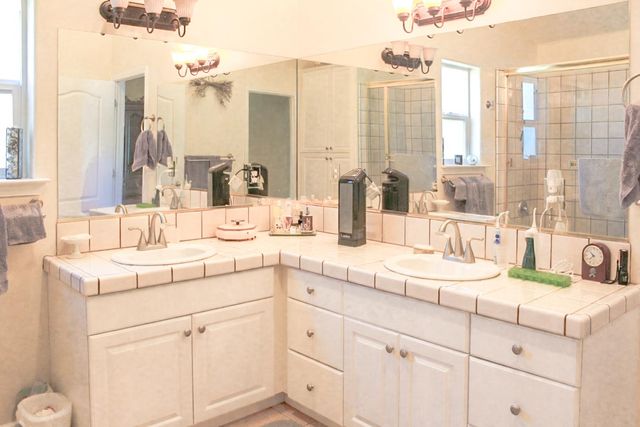 40513 Road 222, Bass Lake, CA 93604