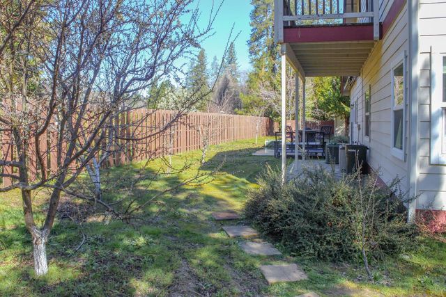 40513 Road 222, Bass Lake, CA 93604