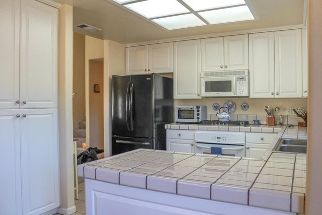 40513 Road 222, Bass Lake, CA 93604