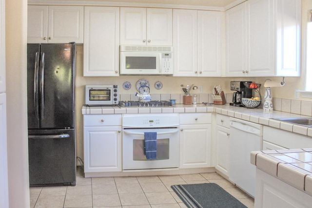 40513 Road 222, Bass Lake, CA 93604