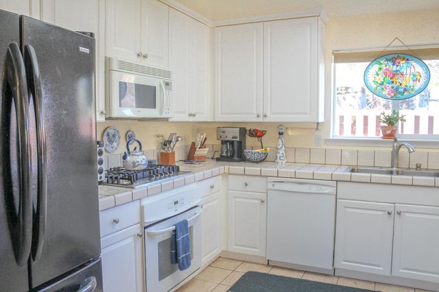 40513 Road 222, Bass Lake, CA 93604