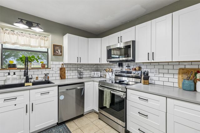 534 Conestoga Trail, Rhome, TX 76078