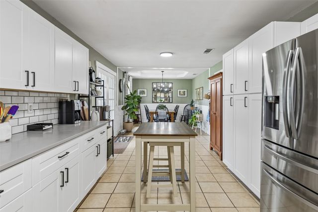 534 Conestoga Trail, Rhome, TX 76078