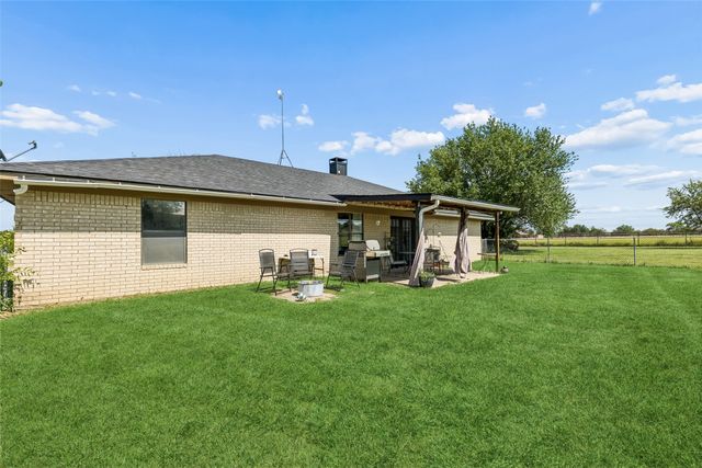 534 Conestoga Trail, Rhome, TX 76078