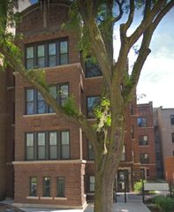 717 W Belmont Avenue 2R, Chicago, IL 60657