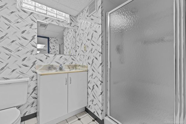 22516 Millenbach Street, St Clair Shores, MI 48081