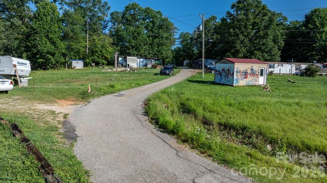 14 Calhoun Drive, Marion, NC 28752