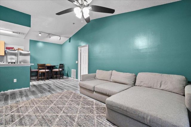 10360 Fox Trail Road S 1613, Royal Palm Beach, FL 33411