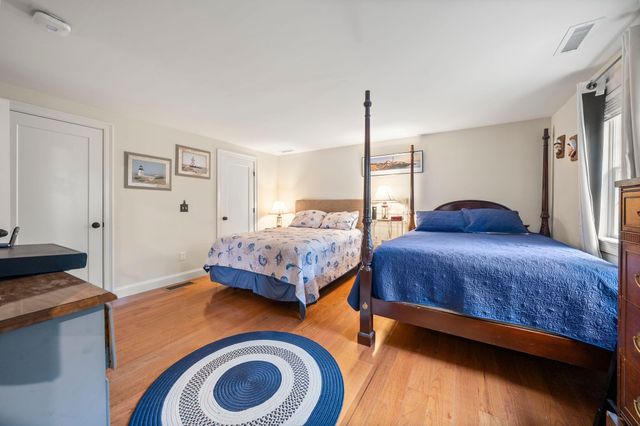 36 Bent Bluff Lane, Yarmouth Port, MA 02675