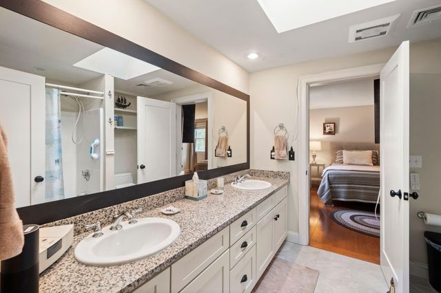 36 Bent Bluff Lane, Yarmouth Port, MA 02675