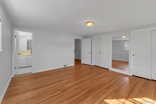 4265 Pine Tree Trail, Bloomfield Hills, MI 48302