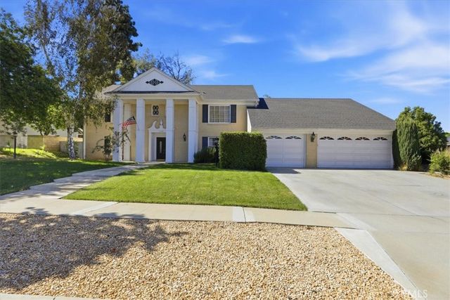 1796 Wren Avenue, Corona, CA 92879
