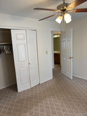 15623 Cedarmill Drive, Chesterfield, MO 63017