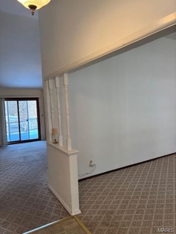 15623 Cedarmill Drive, Chesterfield, MO 63017