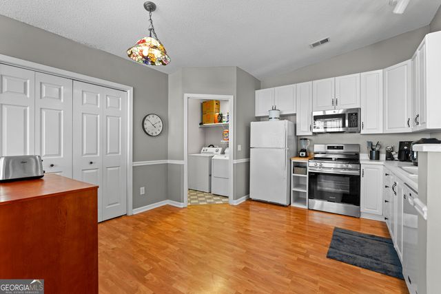 1017 Pinehurst Drive, Peachtree City, GA 30269