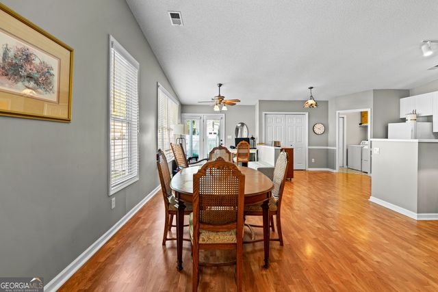 1017 Pinehurst Drive, Peachtree City, GA 30269