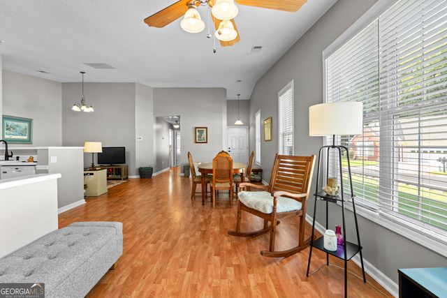 1017 Pinehurst Drive, Peachtree City, GA 30269