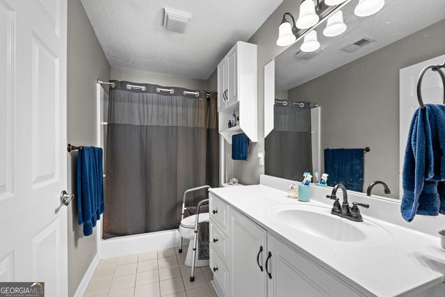 1017 Pinehurst Drive, Peachtree City, GA 30269