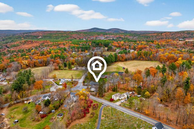 1 Cemetery Road, New Boston, NH 03070