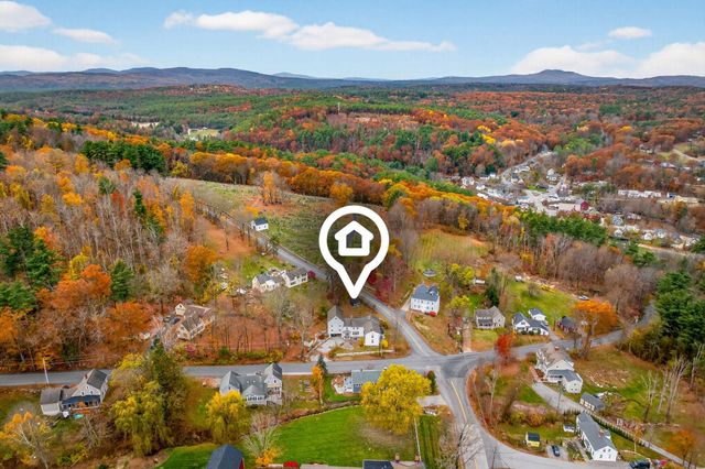 1 Cemetery Road, New Boston, NH 03070