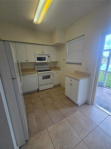 8312 BERNWOOD COVE LOOP 1007, Fort Myers, FL 33966
