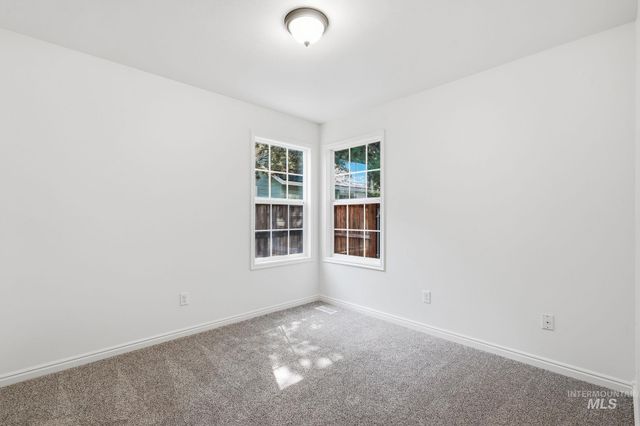 1620 E. Summerheights Dr., Meridian, ID 83646