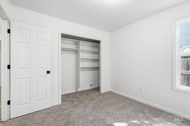 1620 E. Summerheights Dr., Meridian, ID 83646