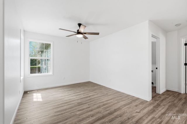 1620 E. Summerheights Dr., Meridian, ID 83646