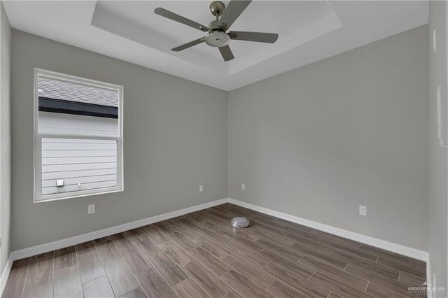 511 E Huisache Street, Weslaco, TX 78596