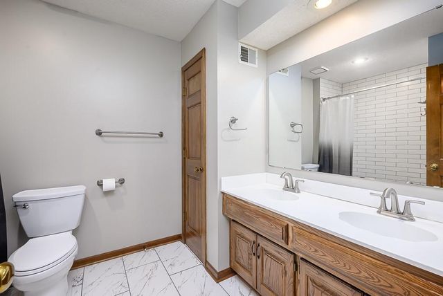 11510 S Millview Road, Olathe, KS 66061