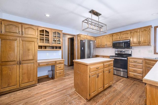 11510 S Millview Road, Olathe, KS 66061