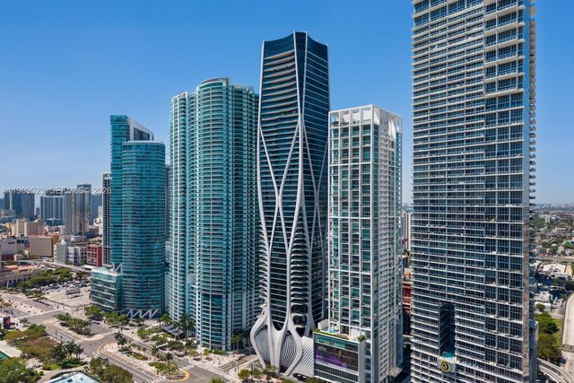 1000 Biscayne Blvd 2702, Miami, FL 33132