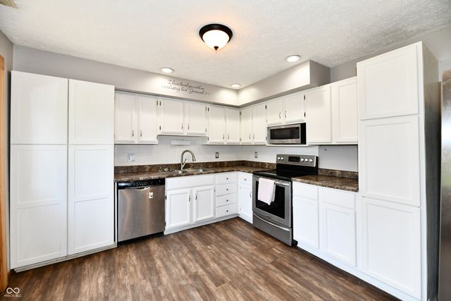 259 Forum Drive, Whiteland, IN 46184