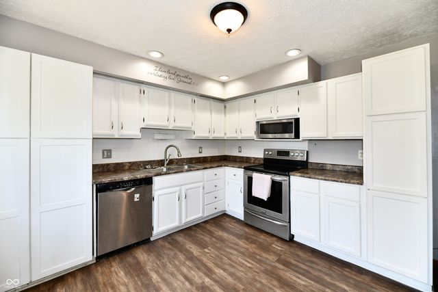 259 Forum Drive, Whiteland, IN 46184