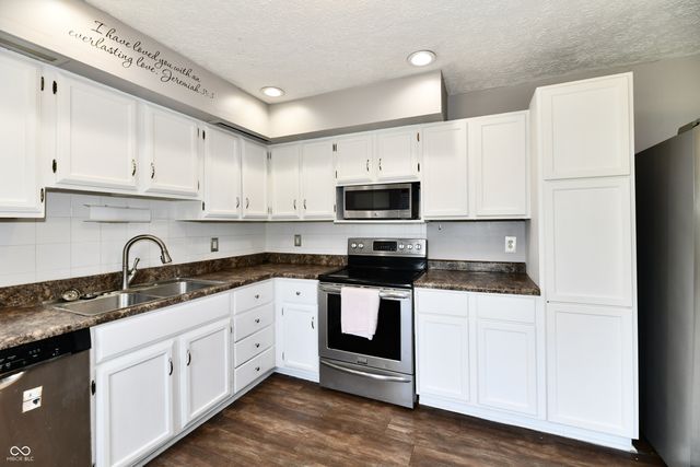 259 Forum Drive, Whiteland, IN 46184