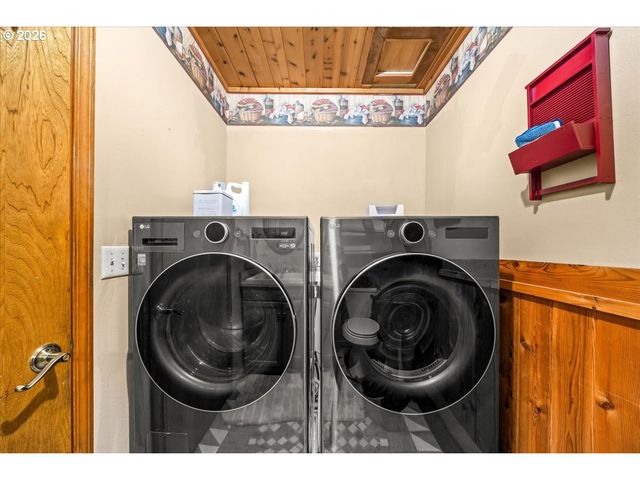 542 Ne 14TH Ave, Hillsboro, OR 97124